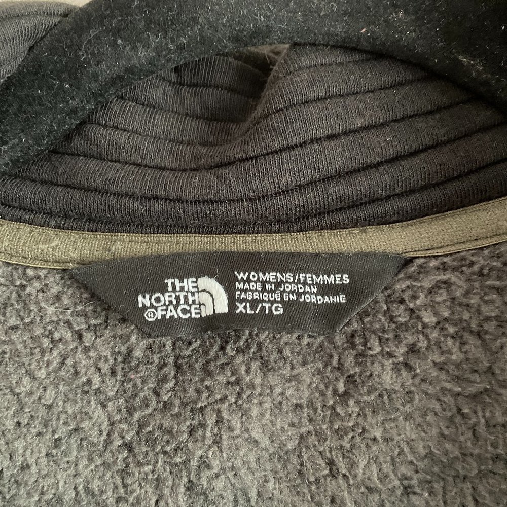 The North Face Green and Black Jacket Size XL In Good Condition Wear in Photos - Picture 4 of 7
